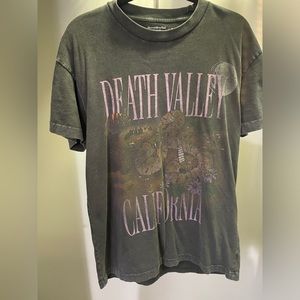 A&F mens graphic tee